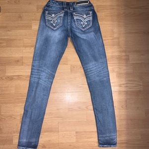 Rock Revival skinny jeans